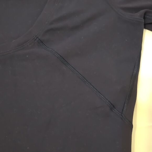 Lululemon Arise Cropped Long Sleeve *Black - Picture 6 of 7